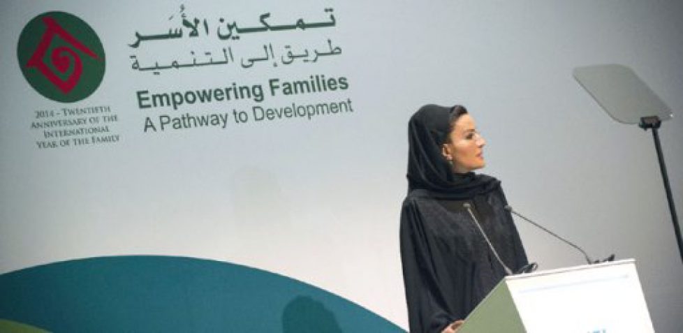 La sheikha Mozah à une conférence sur la famille