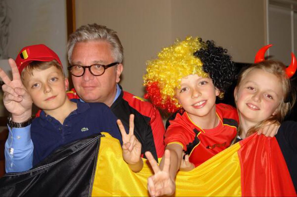 La famille royale belge encourage les « Diables Rouges »