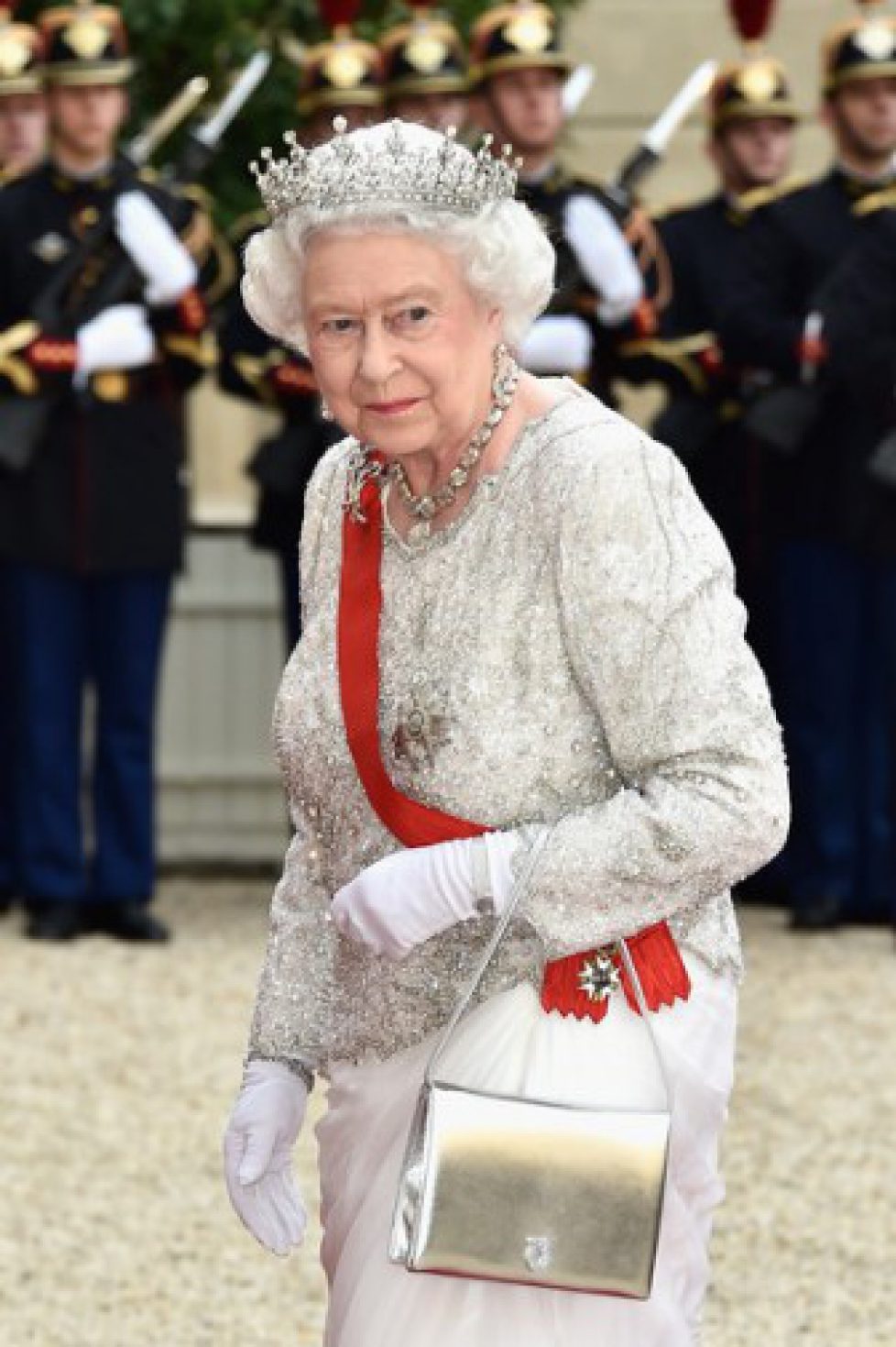 Elizabeth II : dîner à l’Elysée