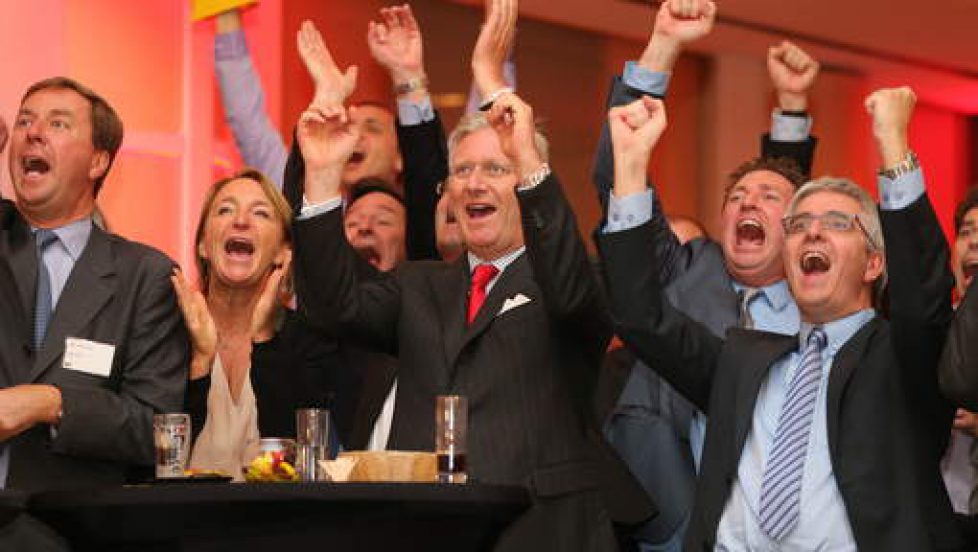 Le roi Philippe assiste au premier match de l’équipe belge de football