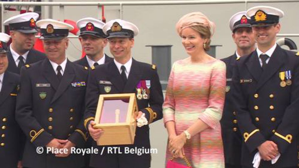 La reine Mathilde baptise le patrouilleur « Castor »