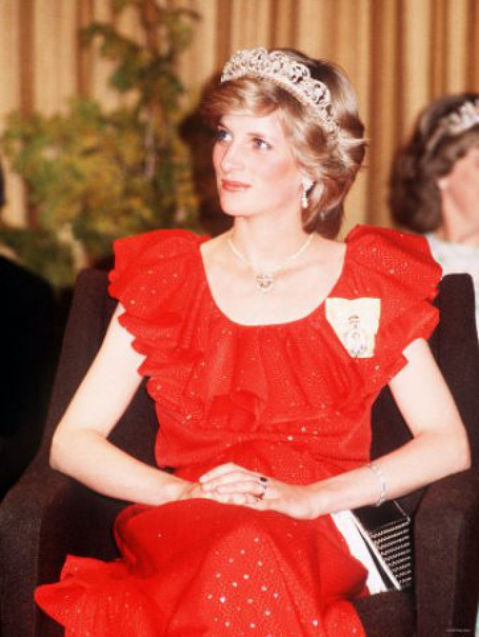 Diana: une princesse en rouge