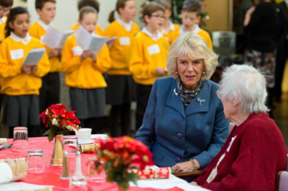 Duchess+Cornwall+Undertakes+Pre+Christmas+oki-E2vtlhFl