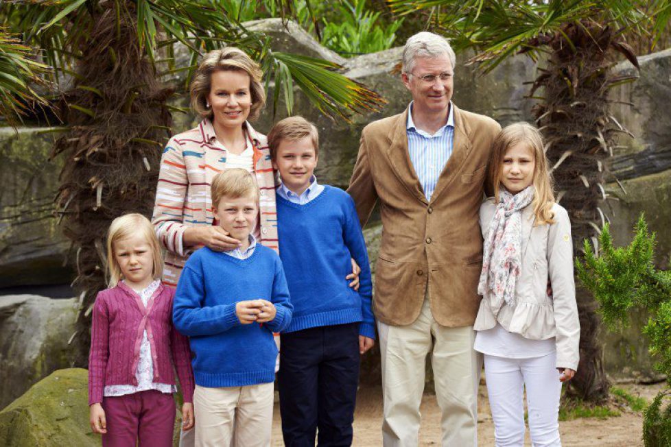 crown-princess-elisabeth_king-philippe_children_lifestyle--h=500