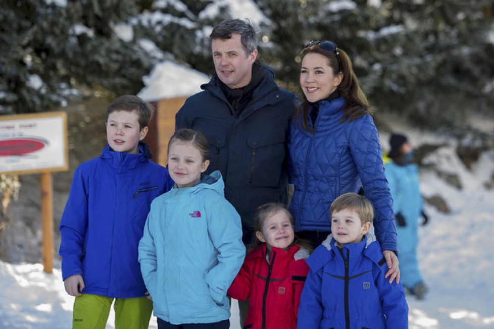 Danish+Royal+Family+Hold+Annual+Skiing+Photocall+-4BO5-Vk25sl