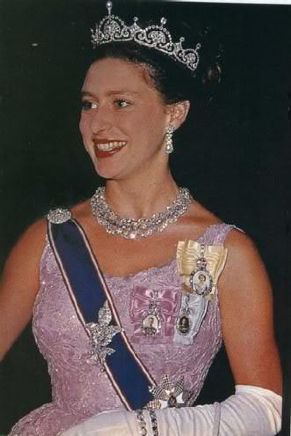 05-Duchess-of-Cambridge-dazzled-in-the-Payyrus-Tiara