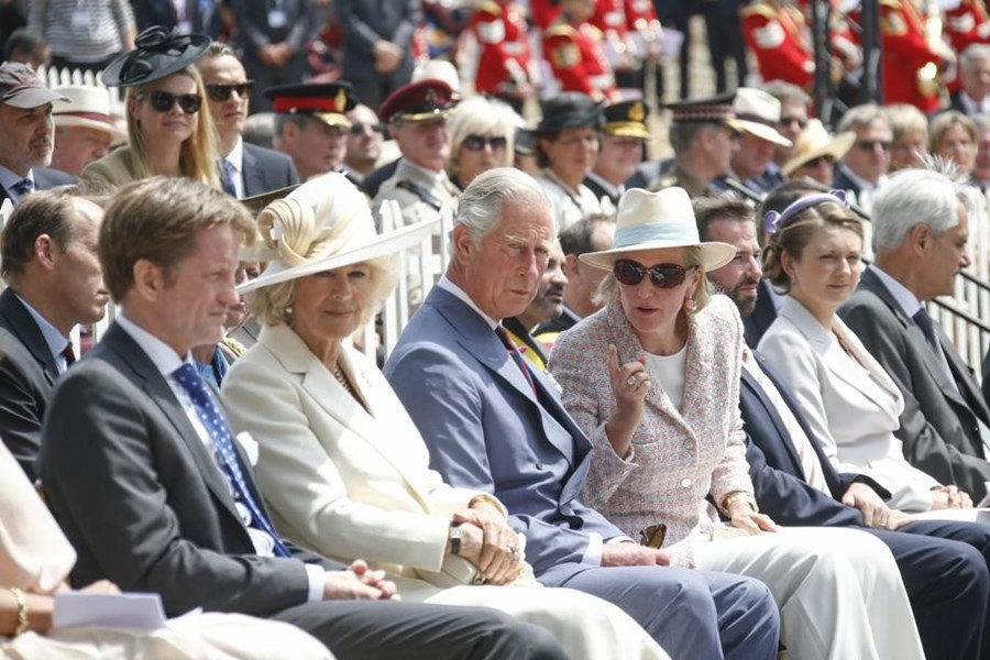 Résultat d’images pour camilla d'angleterre en belgique