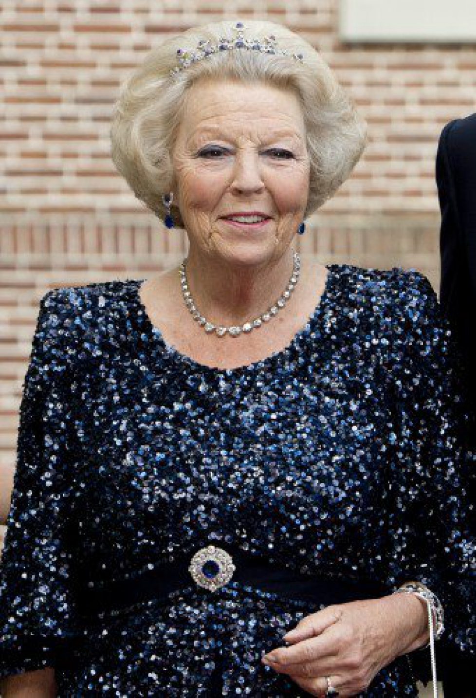 princess-beatrix_parures_dresses--h=500