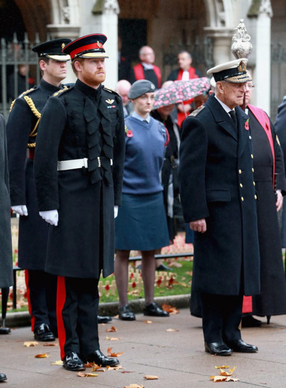 Duke+Edinburgh+Prince+Harry+Visit+Field+Remembrance+RJEOjBbl3-Pl