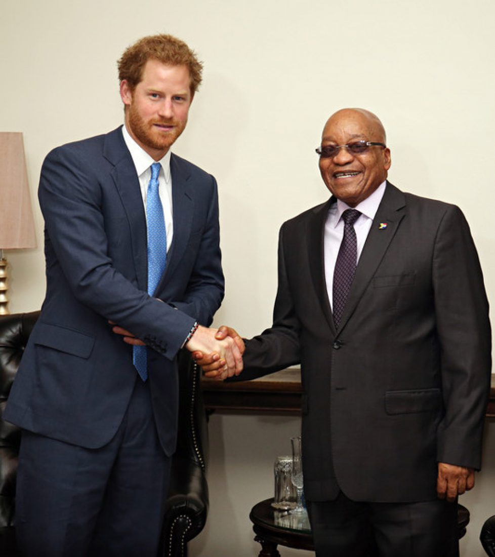 Prince+Harry+Visits+Africa+Day+6+OPuC-EZZtcNl