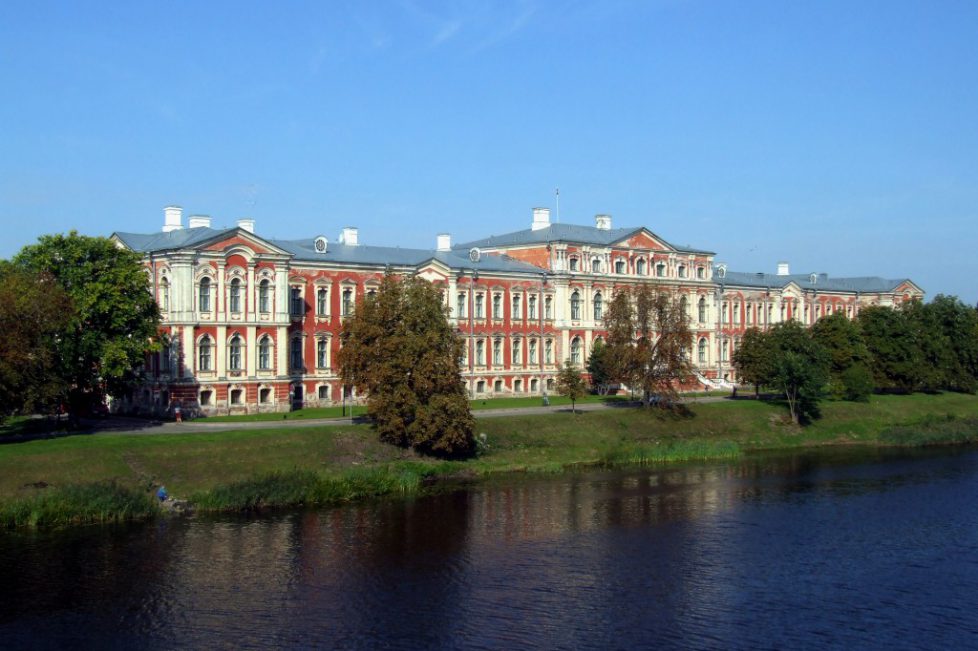 Jelgava_Castle_(Jelgavas_pils)