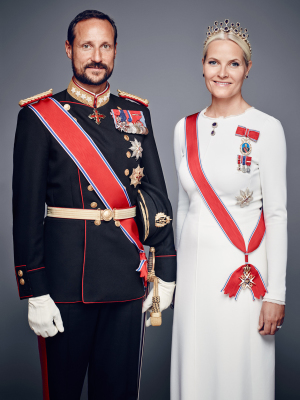 Nouveaux Portraits Officiels De La Famille Royale De Norv ge Noblesse Nouveaux Portraits Officiels De La Famille Royale De Norv ge Noblesse