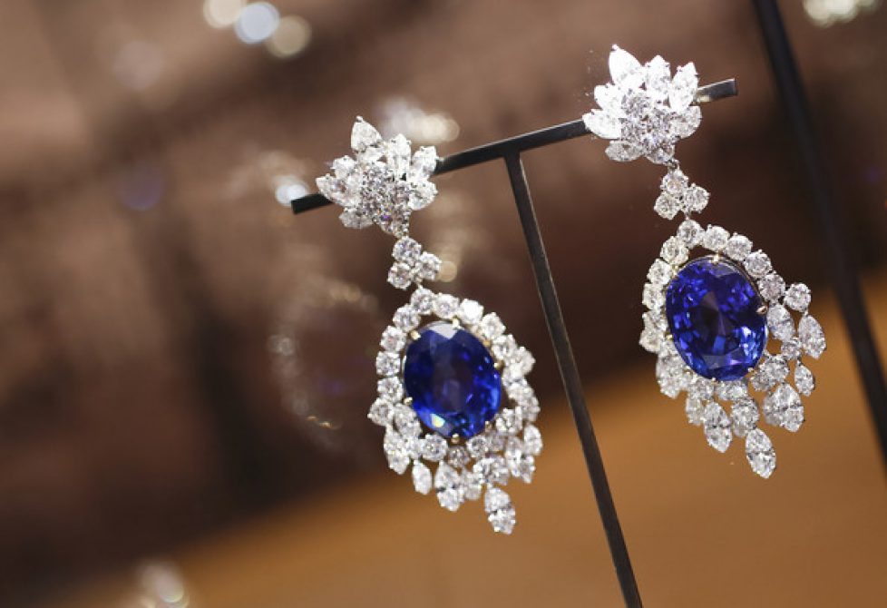 alexandre-reza-paris-jewelry-salon-Extraordinary-Jewelry-earings