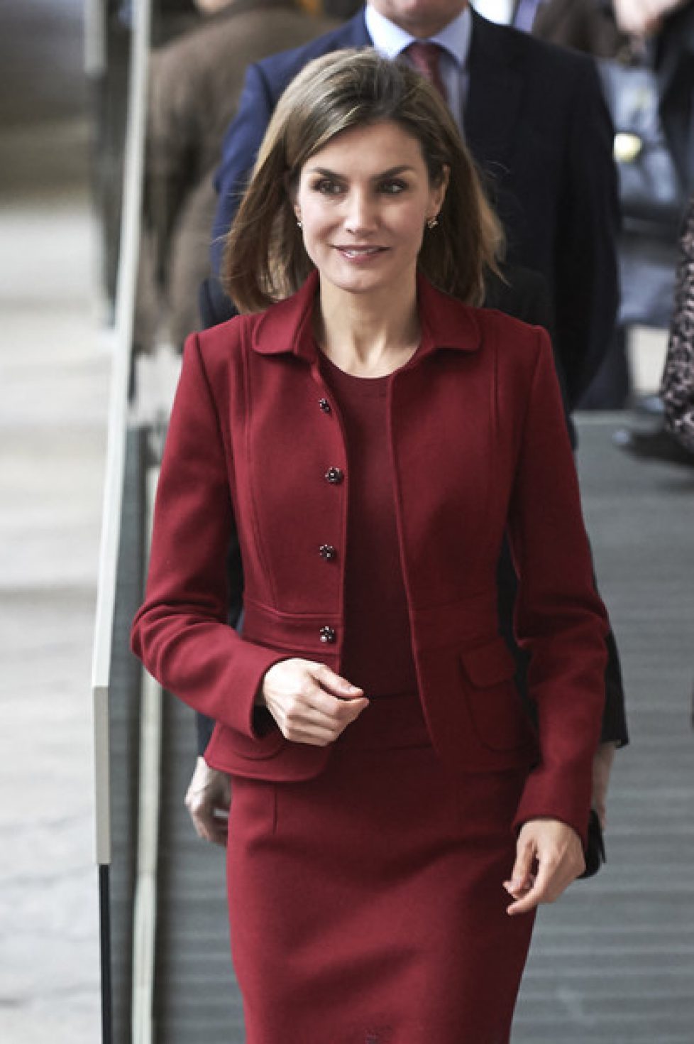 Queen+Letizia+Visits+Royal+Palace+n0xZ151mvlil