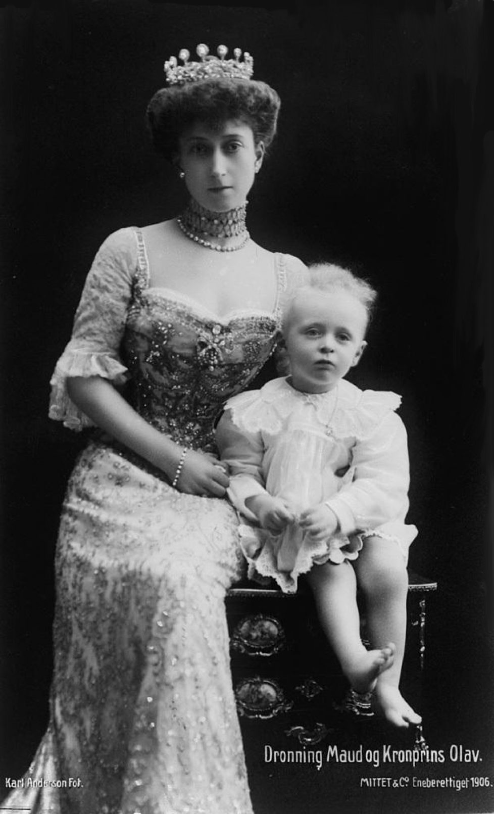 1906_queen_maud_of_norway_e