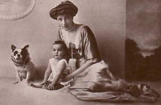 13 Elisabeth-Marie et sa fille Stéphanie copy