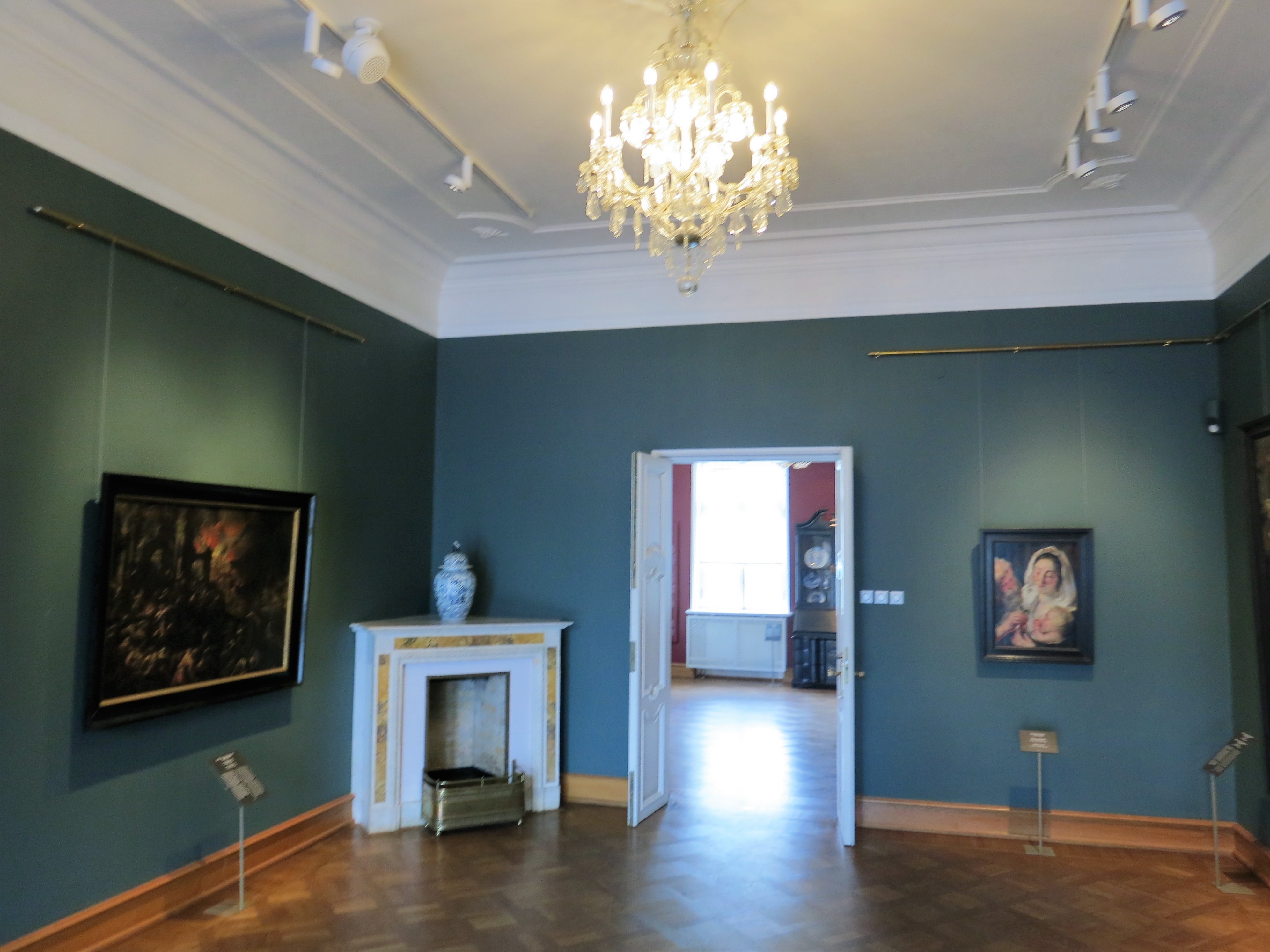 Carte postale du château de kadriorg noblesse & royautés