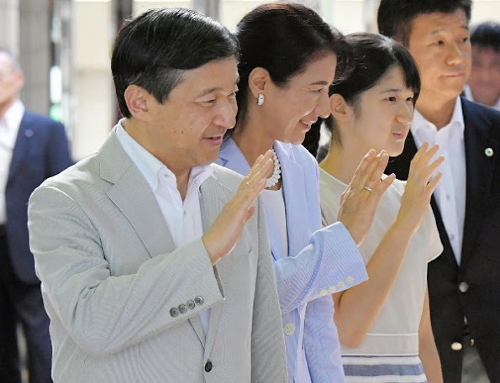 Prince Naruhito-1