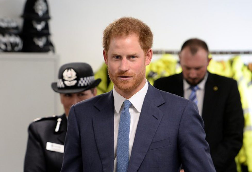 princeharryvisitsnottinghamtzgohplmvv0l