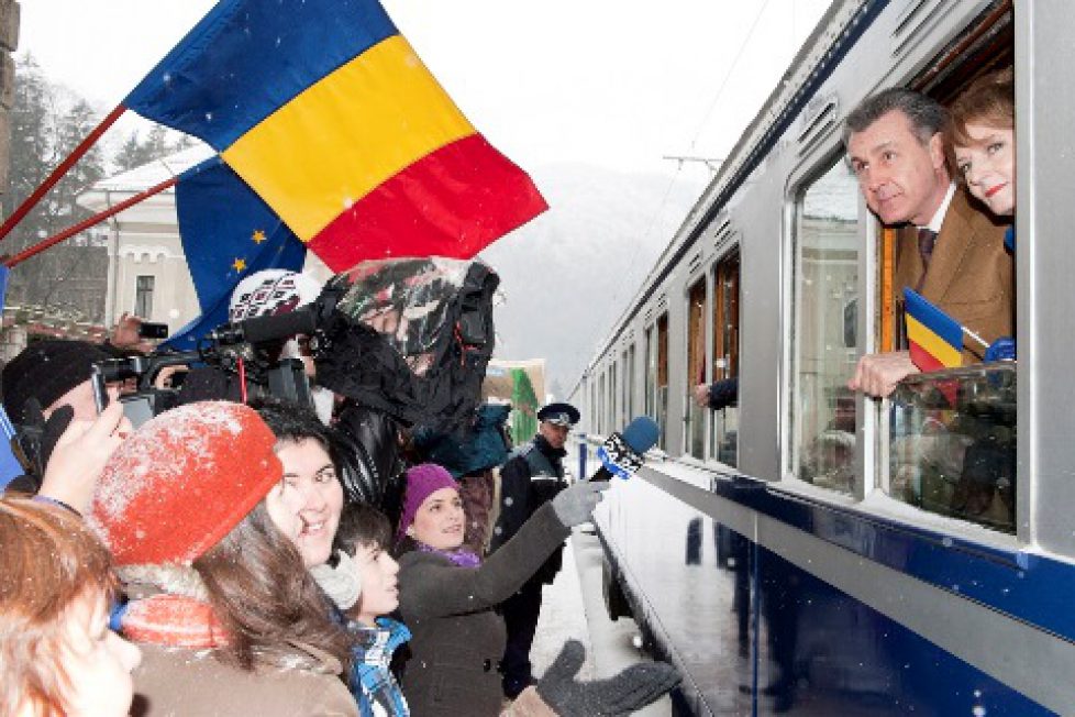 etunnamedstrenul-regal-1-decembrie-2014-gara-sinaia-c-casa-ms-regelui-foto-daniel-angelescu-4