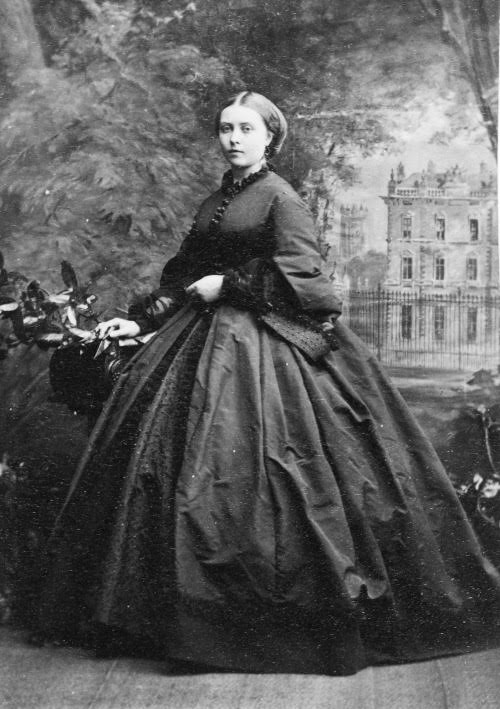 La mort du prince albert : le tournant de l'ère victorienne. 4ème ... Lit 2 place victorien