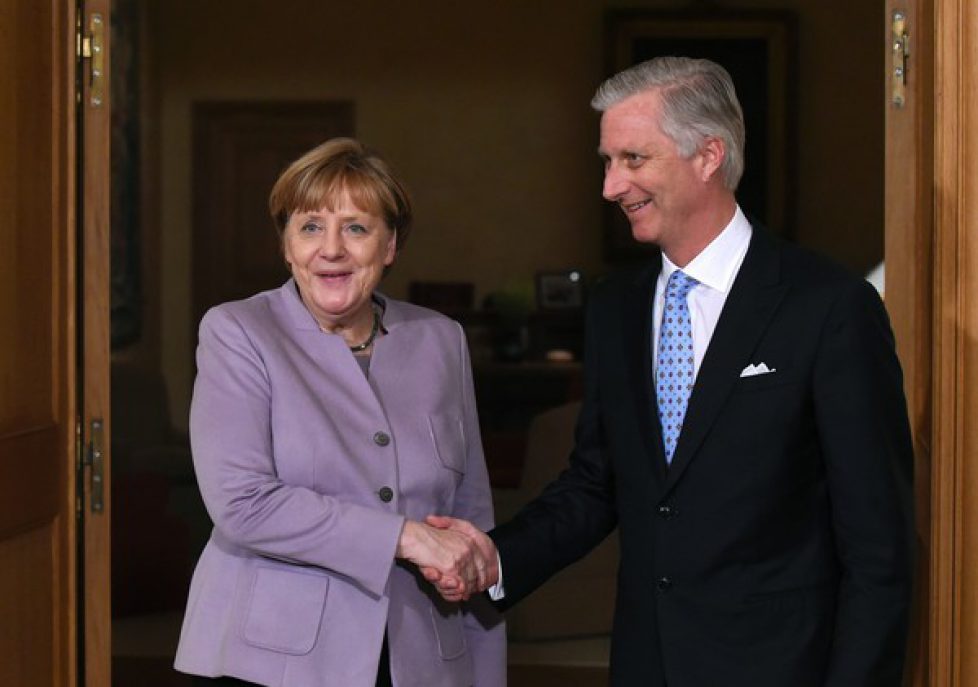 King+Philippe+Belgium+Meets+German+Chancellor+ZtlHrLDzs_il