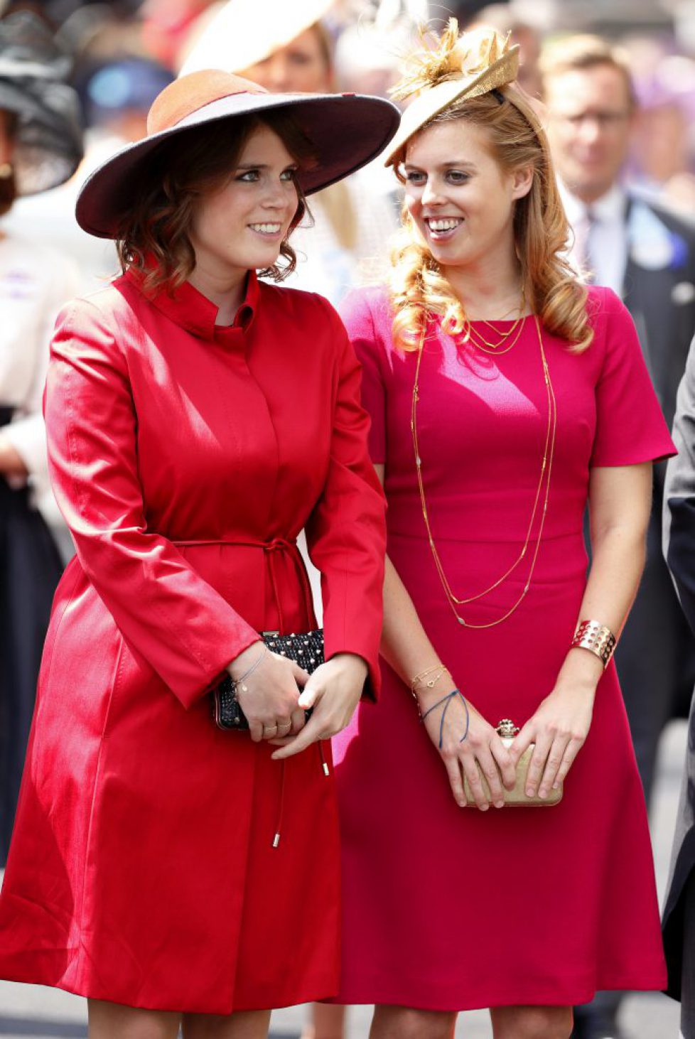 Princesses-Eugenie-Beatrice-York-were-all-smiles-Royal