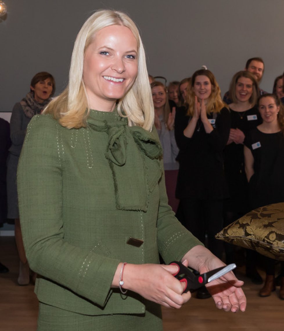 Crown+Princess+Mette+Marit+Visit+Galleri+Normisjon+24ggvJL40Nbl Crown+Princess+Mette+Marit+Visit+Galleri+Normisjon+24ggvJL40Nbl