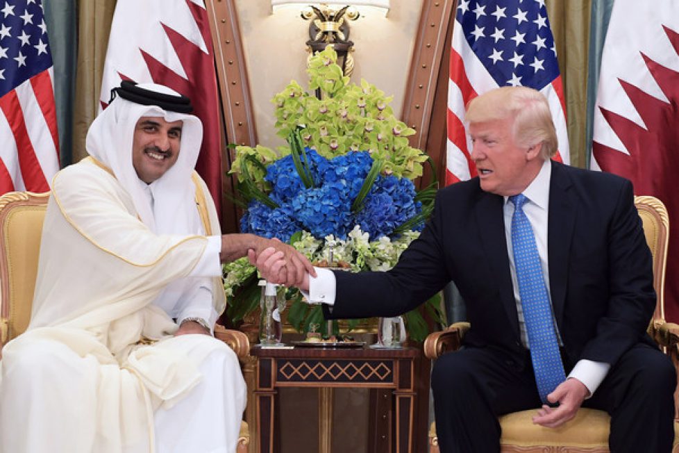 President+Donald+Trump+meets+Qatar+Emir+Sheikh+VeynGYAEr_ll