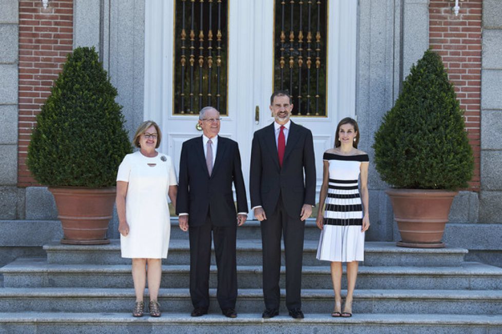 Spanish+Royals+Receive+President+Peru+Wife+YN0pEk_IEtPl