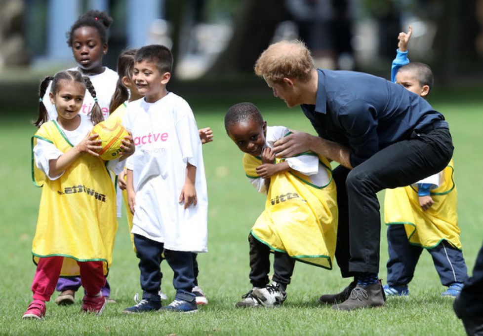 Prince+Harry+Visits+StreetGames+Fit+Fed+gS_gyHvg5atl