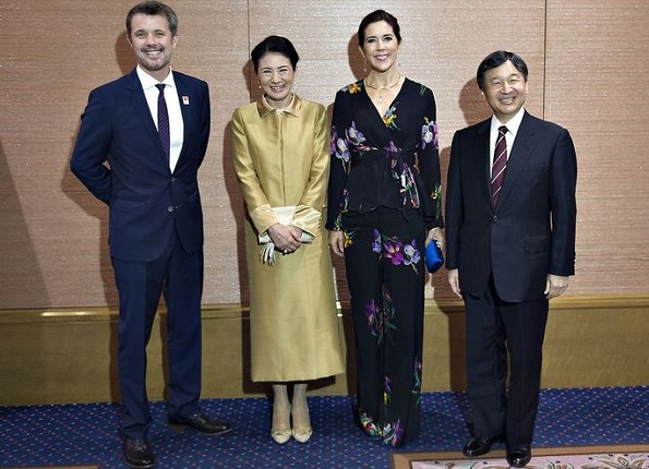 Princess-Mary-and-Princess-Masako-3.jpg