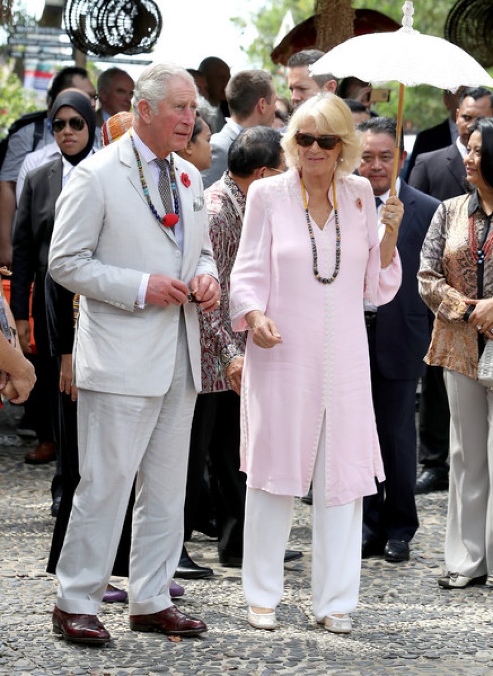 Prince+Wales+Duchess+Cornwall+Visit+Singapore+b-Asom7n2Pzl