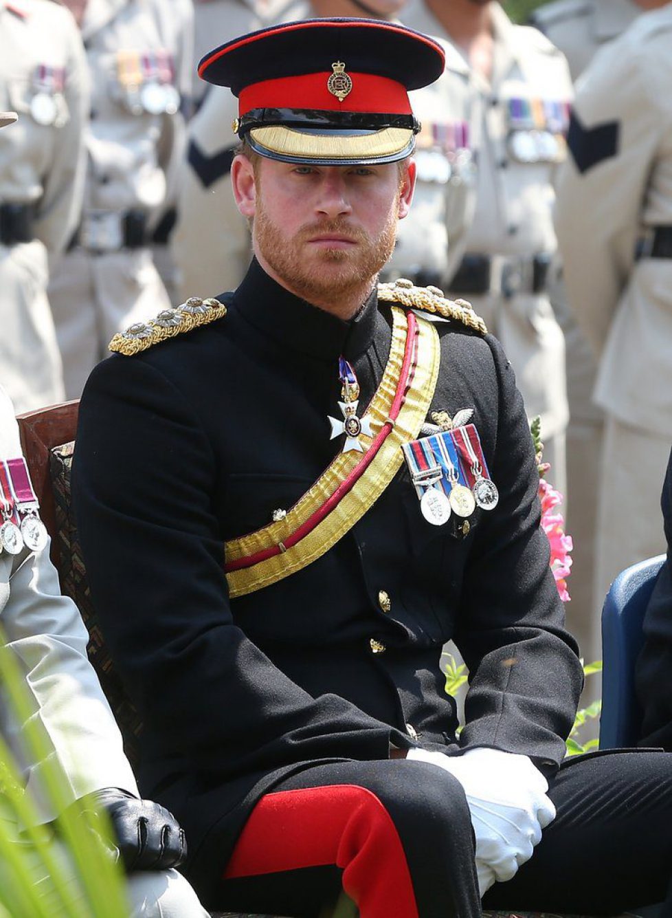 Photos-Prince-Harry-Uniform