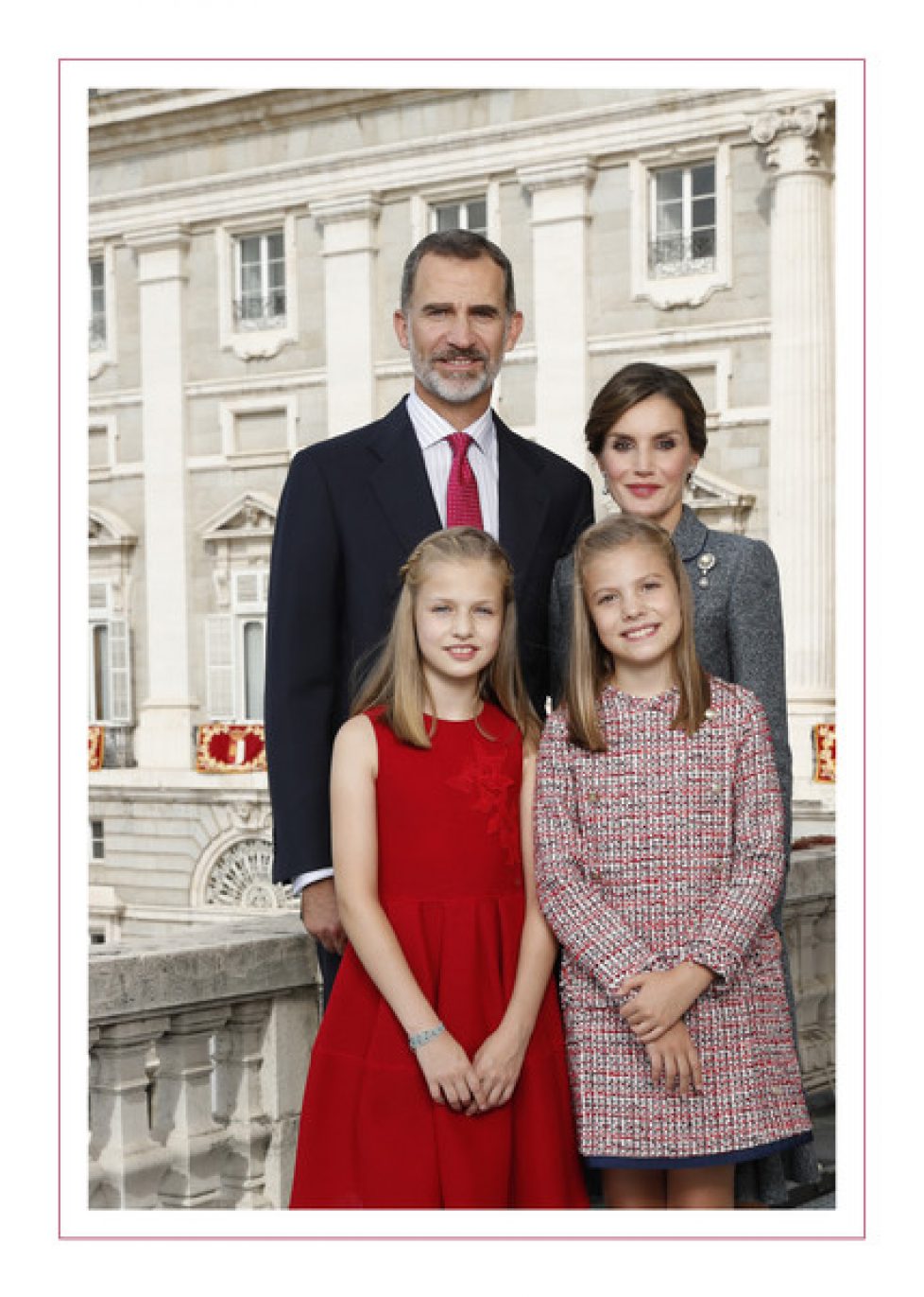 Spanish+Royals+Christmas+Cards+2015+HLL-yiEOpTTl