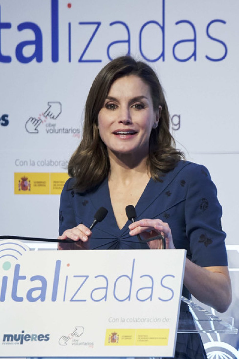 Queen+Letizia+Spain+Attends+Digitalizadas+o4jsUVgW-nwl