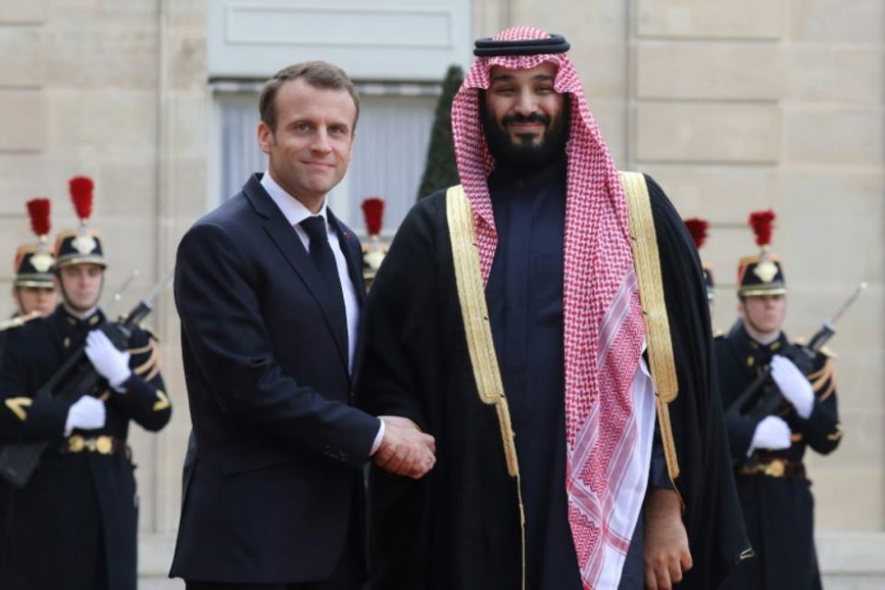 1112465-le-president-francais-emmanuel-macron-accueille-le-prince-heritier-d-arabie-saoudite-mohammed-ben-sa
