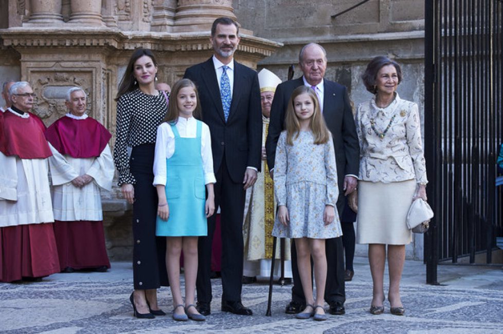 Spanish+Royals+Attend+Easter+Mass+Palma+de+T61--0BWKE6l