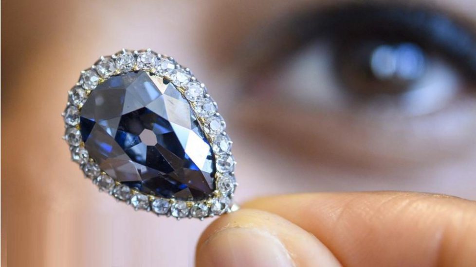 1526434751_farnese-blue-diamond-fetches-6-7m-at-geneva-auction