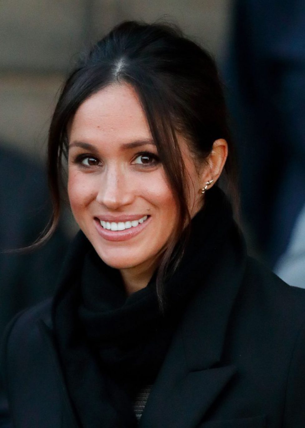 meghan-markle-and-prince-harry-visits-cardiff-castle-in-cardiff-5