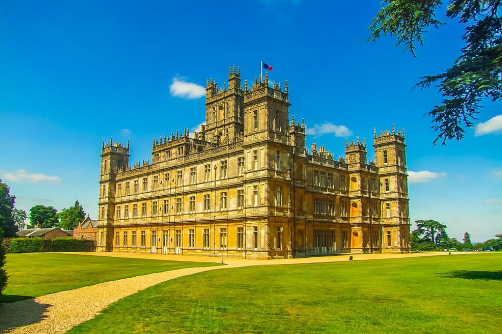 highclere-castle-848297_960_720