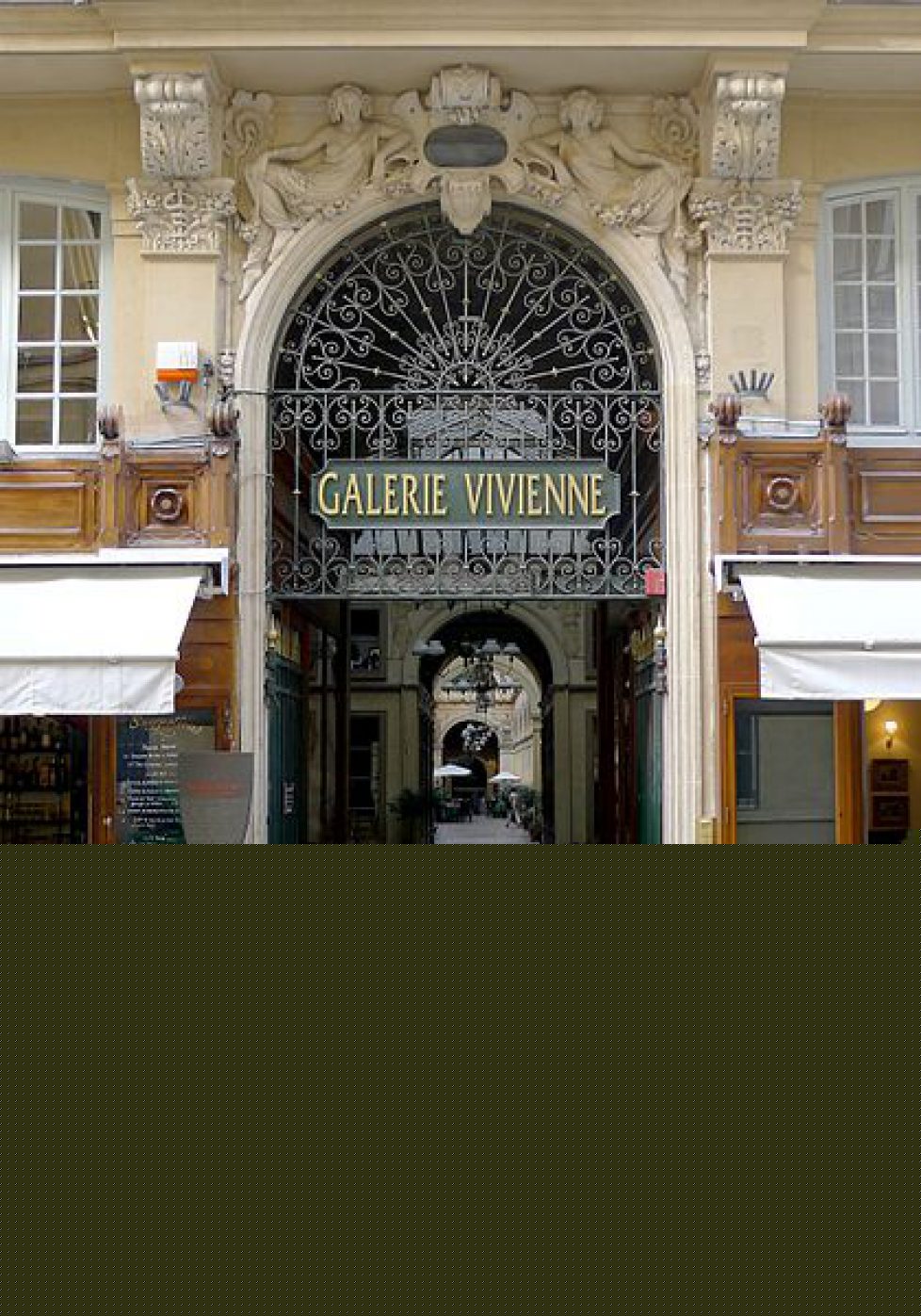 entrée galerie_Vivienne_entrée