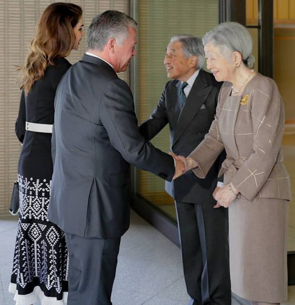 Queen-Rania-Japan-3