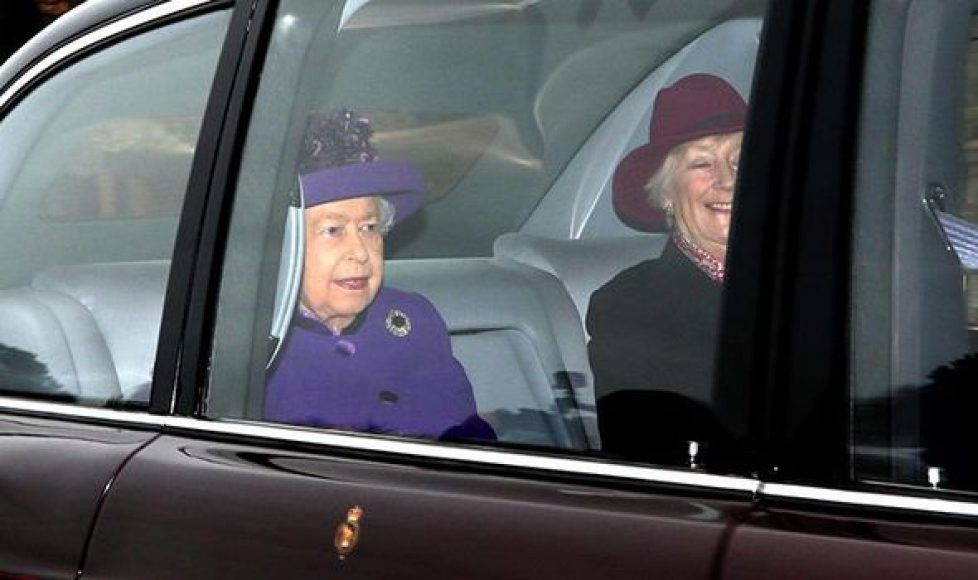Queen-church-Sunday-service-security-1072121 Queen-church-Sunday-service-security-1072121