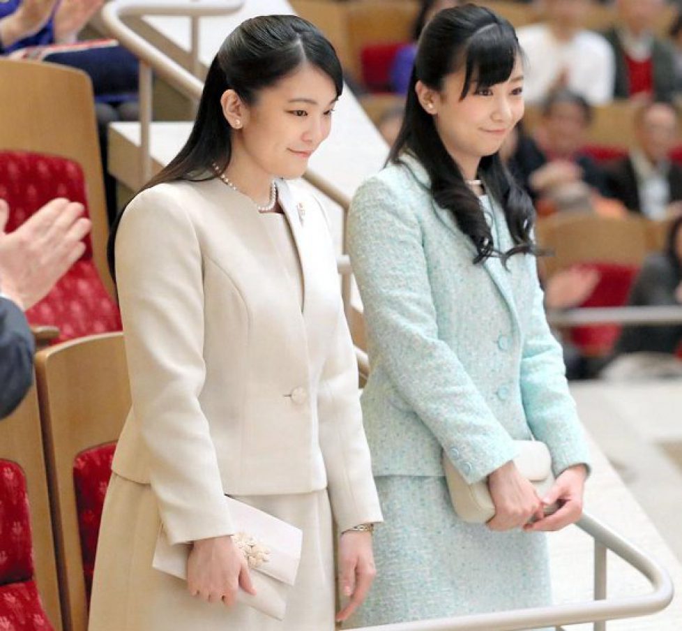 Princess-Mako-and-Princess-Kako-2