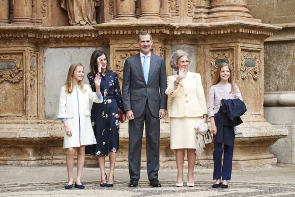 Spanish+Royals+Attend+Easter+Mass+Palma+de+bg1qq0avynKl