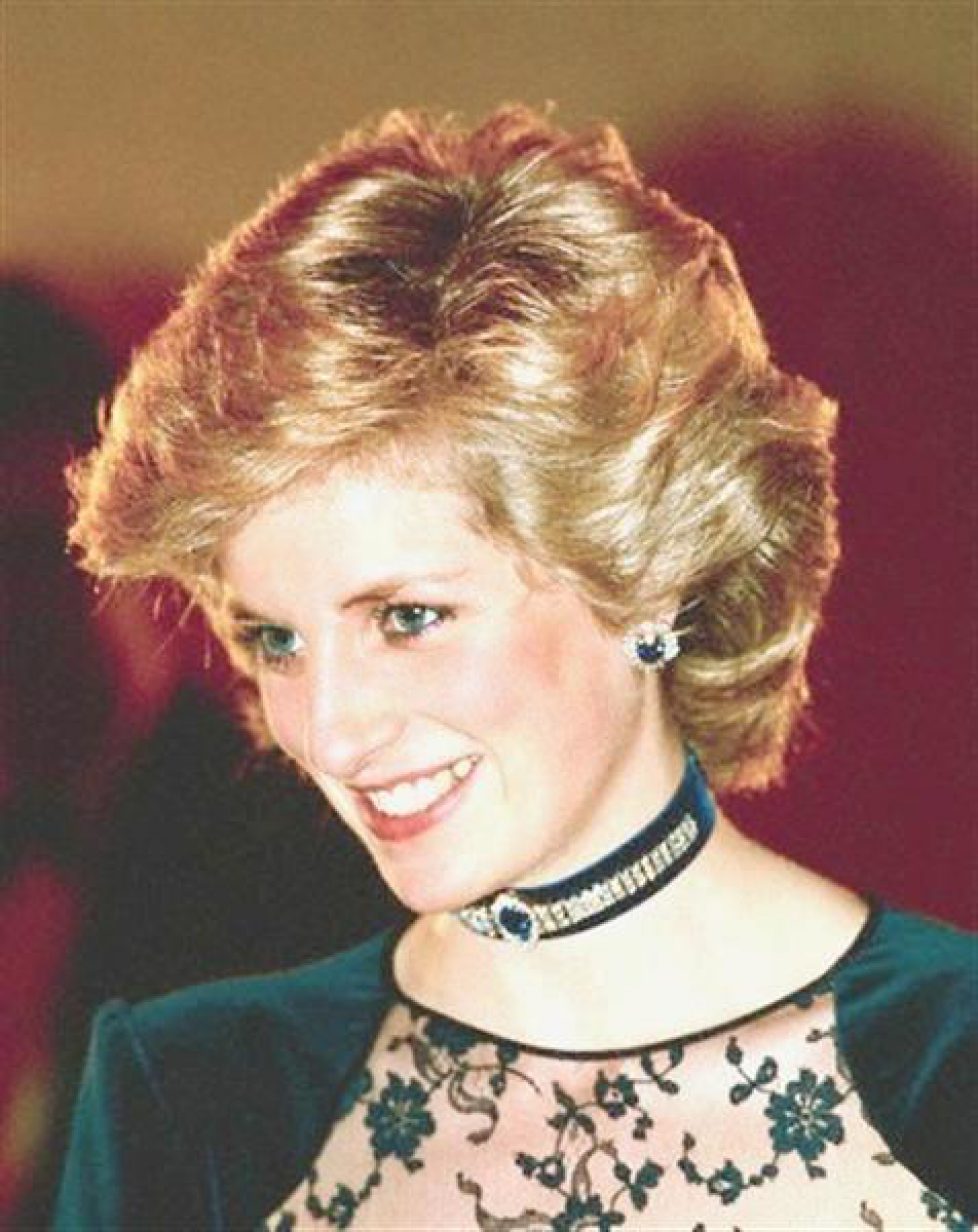 Princess-Lady-Diana-Gemstones-Jewelry (9)