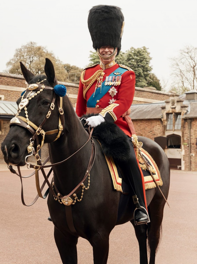 Le prince Andrew à la répétition du Trooping the Colour Noblesse