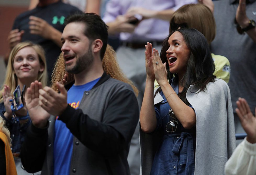 meghan-markle-happy-serena-point-a