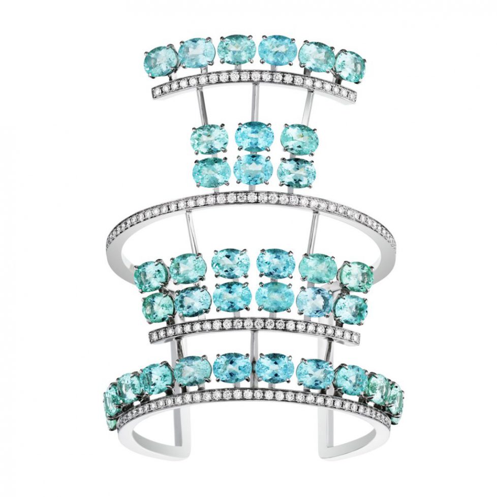 Akillis-Guarani-White-Gold-Bracelet-paved-with-36-Paraiba-Stones